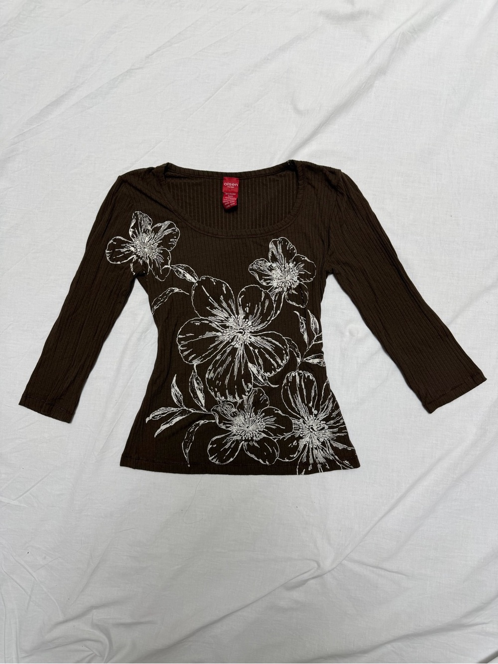 Women’s Brown Floral Scoop Neck Long Sleeve Tee